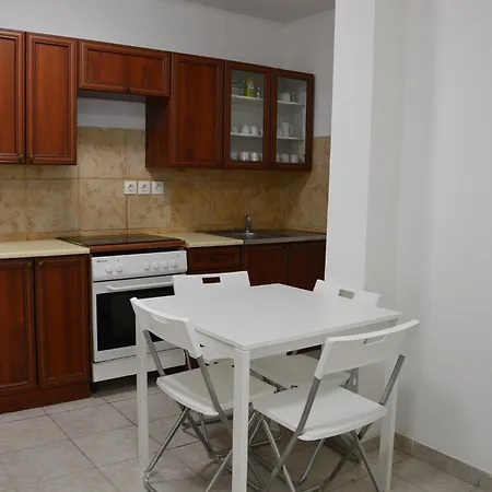 Haus Im Zentrum R 6 Schlafzimmer 10 Pax Appartement